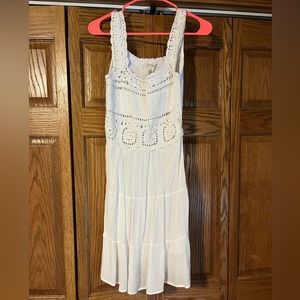 super pretty white crochet dress